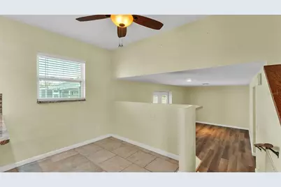 1203 Brandon Lakes Circle, Valrico, FL 33594 - Photo 17