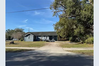 1049 Plateau Avenue, Lakeland, FL 33815 - Photo 1