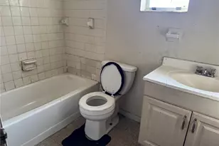 1049 Plateau Ave, Lakeland, FL 33815 - Photo 9