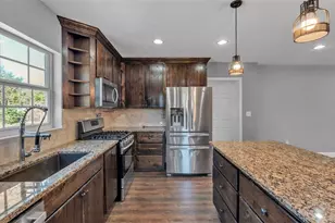 508 N St Cloud Ave, Valrico, FL 33594 - Photo 13