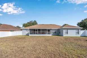 6789 Ashbury Dr, Lakeland, FL 33809 - Photo 9