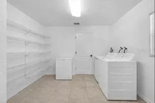 6789 Ashbury Dr, Lakeland, FL 33809 - Photo 7