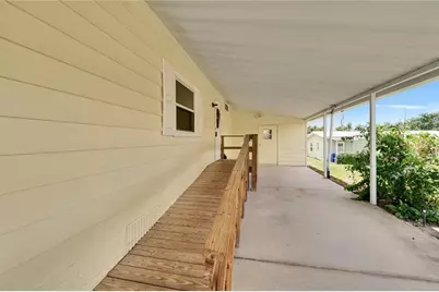 1811 Sherwood Hill Dr, Lakeland, FL 33810 - Photo 5
