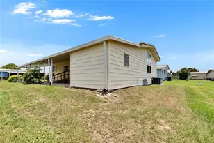 1811 Sherwood Hill Dr, Lakeland, FL 33810 - Photo 43