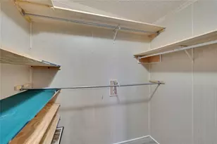 1811 Sherwood Hill Dr, Lakeland, FL 33810 - Photo 35