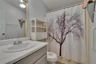 1811 Sherwood Hill Dr, Lakeland, FL 33810 - Photo 29