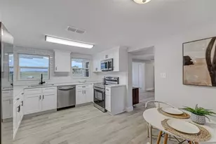 2810 W 10th St, Lakeland, FL 33805 - Photo 9