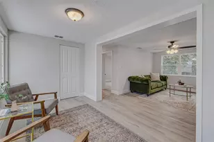 2810 W 10th St, Lakeland, FL 33805 - Photo 3