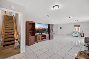 1922 Matthew Ct, Lakeland, FL 33813 - Photo 7