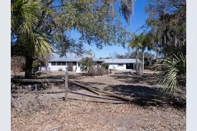 610 Lyle Parkway, Bartow, FL 33830 - Photo 1