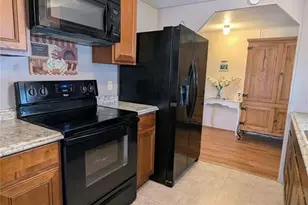 1610 Reynolds Rd, Lakeland, FL 33801 - Photo 9