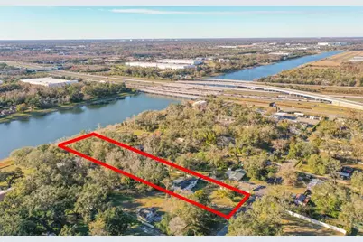 5028 Clewis Avenue, Tampa, FL 33610 - Photo 29