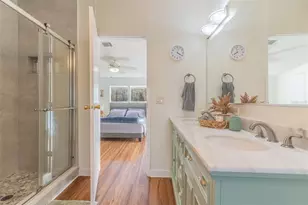 5028 Clewis Ave, Tampa, FL 33610 - Photo 11