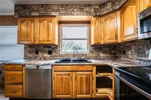 7058 Berkley Rd, Polk City, FL 33868 - Photo 13