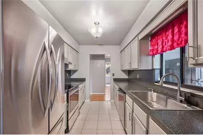 3822 Bent Tree Loop E, Lakeland, FL 33813 - Photo 9