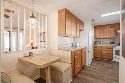 5006 Fox Cliff Dr, Lakeland, FL 33810 - Photo 9