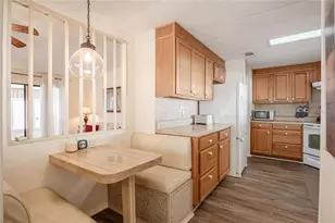 5006 Fox Cliff Dr, Lakeland, FL 33810 - Photo 9