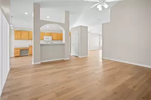 645 Lake Clark Pl, Lakeland, FL 33813 - Photo 17