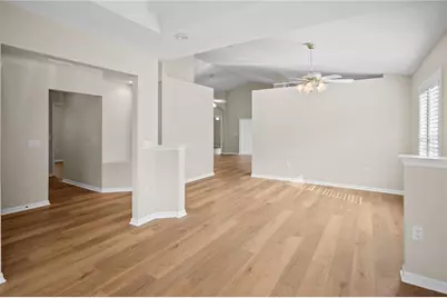 645 Lake Clark Place, Lakeland, FL 33813 - Photo 9