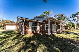 1316 Fairfax N, Lakeland, FL 33813 - Photo 3