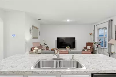 124 Emanuelle Drive, Winter Haven, FL 33884 - Photo 11