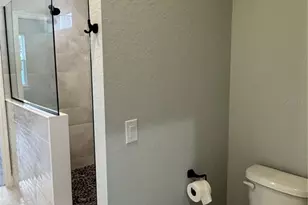 1172 Windjammer Dr, Lakeland, FL 33803 - Photo 31