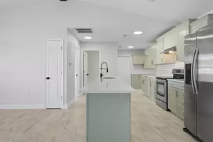 13249 Ebony Ave, Port Charlotte, FL 33981 - Photo 9