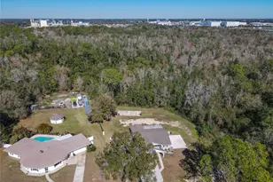 1904 Foxhollow Dr E, Auburndale, FL 33823 - Photo 71