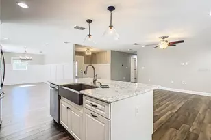 1904 Foxhollow Dr E, Auburndale, FL 33823 - Photo 19