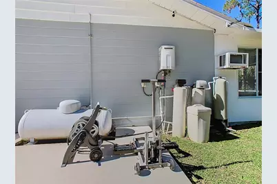 1904 Foxhollow Drive E, Auburndale, FL 33823 - Photo 53