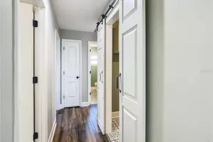 1904 Foxhollow Dr E, Auburndale, FL 33823 - Photo 29