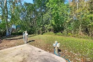 1904 Foxhollow Dr E, Auburndale, FL 33823 - Photo 57