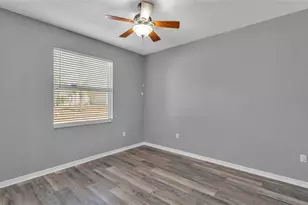 4041 Byrds Crossing Dr, Lakeland, FL 33812 - Photo 5