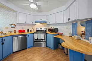 5529 Golden Gate Blvd, Polk City, FL 33868 - Photo 11