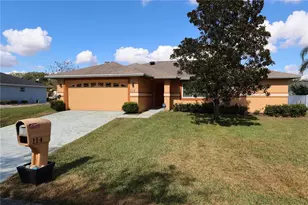 114 Bergen Cir, Auburndale, FL 33823 - Photo 1