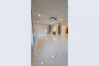 4716 W Euclid Avenue, Tampa, FL 33629 - Photo 3