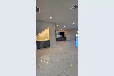 4716 W Euclid Avenue, Tampa, FL 33629 - Photo 17