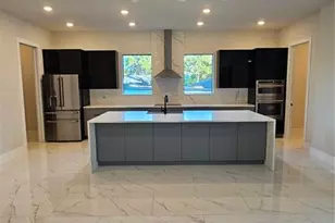 4716 W Euclid Ave, Tampa, FL 33629 - Photo 11