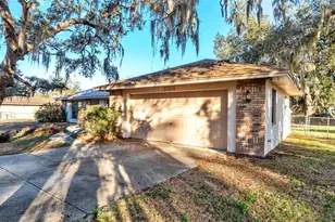 1324 Costine Dr, Lakeland, FL 33809 - Photo 3