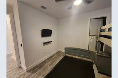 3615 W Anderson Avenue, Tampa, FL 33611 - Photo 13