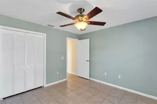 8053 Kaitlin Cir, Lakeland, FL 33810 - Photo 17