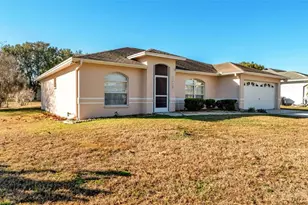 8053 Kaitlin Cir, Lakeland, FL 33810 - Photo 3