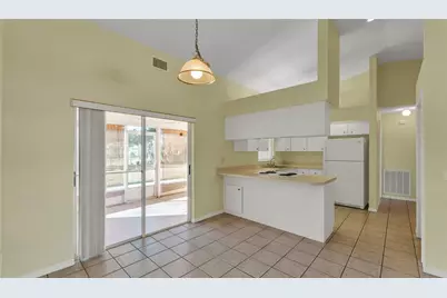 8053 Kaitlin Circle, Lakeland, FL 33810 - Photo 7