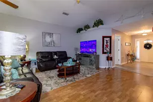 2124 Glen Heights Pl, Lakeland, FL 33813 - Photo 3