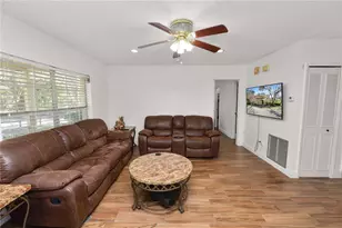 11902 Lakemist Cir, Temple Terrace, FL 33617 - Photo 5