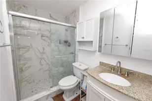 11902 Lakemist Cir, Temple Terrace, FL 33617 - Photo 23