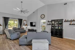 6442 Bendelow Dr, Lakeland, FL 33810 - Photo 9