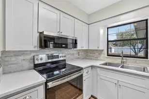 6411 Cromwell Rd, Lakeland, FL 33809 - Photo 11