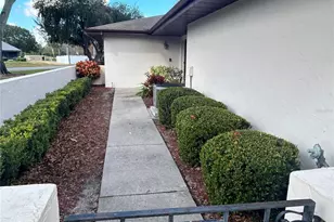 634 Wexford Ct, Winter Haven, FL 33884 - Photo 3