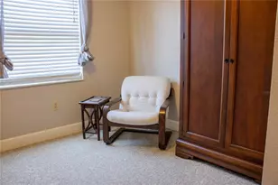 1920 E Edgewood Dr, Lakeland, FL 33803 - Photo 31